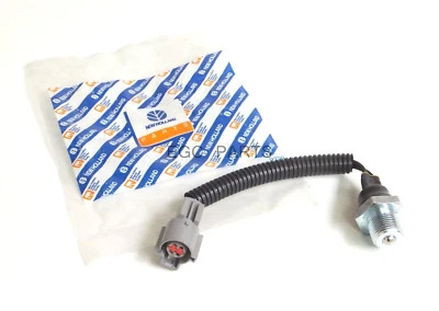 82002758 Shift Rail Position Switch Assembly Fits Ford "40" Series Tractor - Image 1 of 4