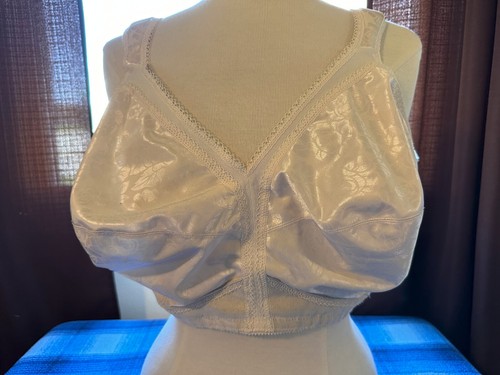 PLAYTEX BEIGE FLORAL BRA, SIZE 48DD, #4693, WIRE FREE