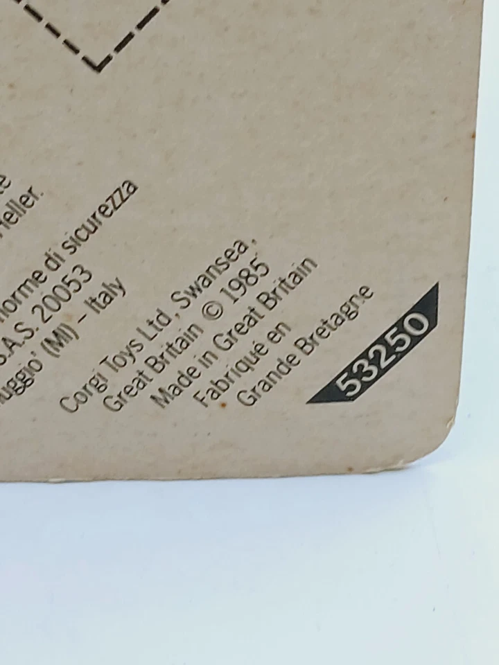 Vintage 1985 Corgi Jr.  Diecast Iveco Parts Delivery Truck  1/64  MOC NIP - Image 4 of 4