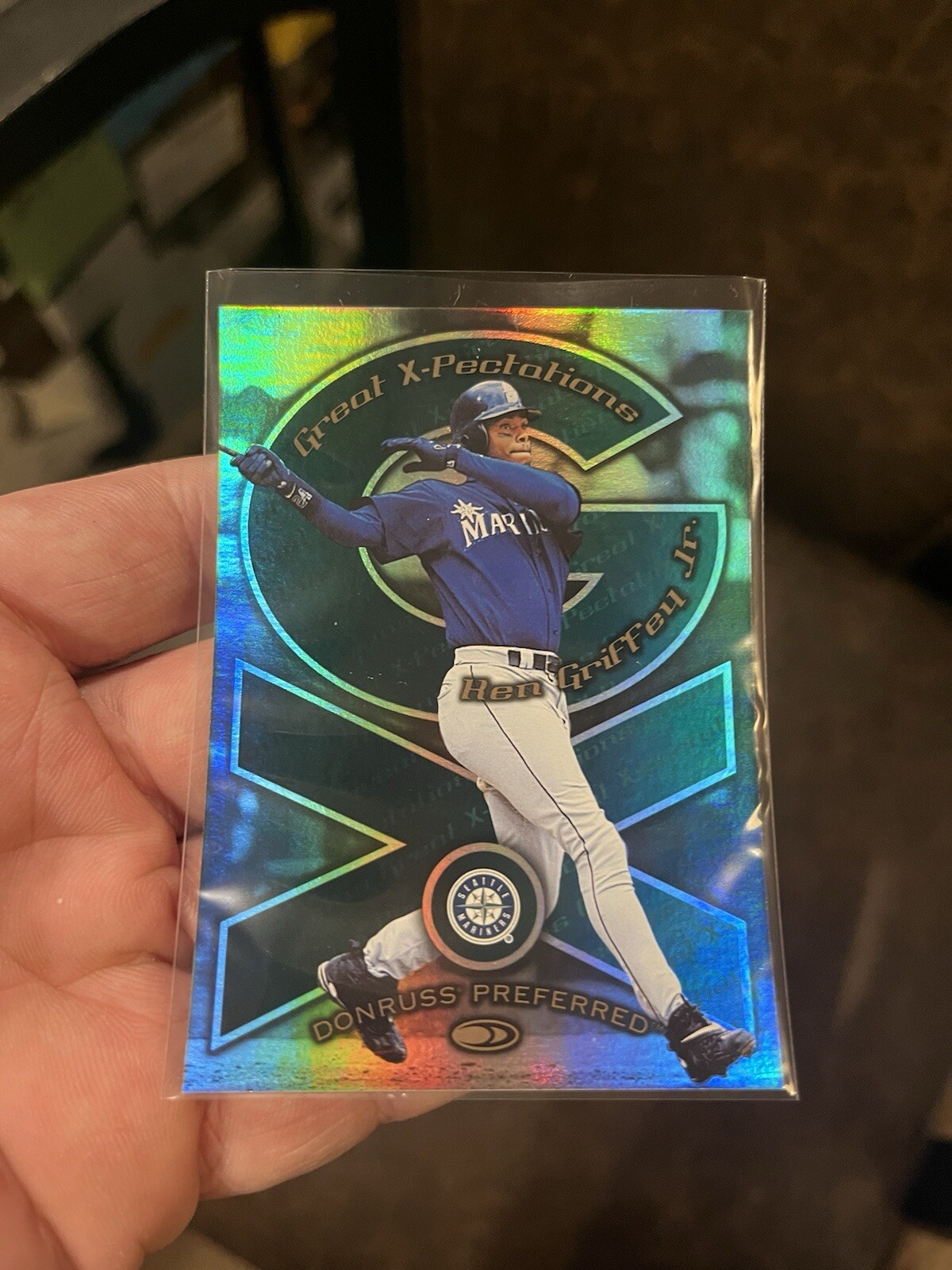 Ken Griffey Jr. / Jose Cruz Jr #2 (Baseball Cards 1998 Donruss Preferred Great XPectations) — is it worth grading?