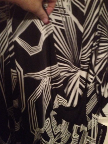 Mlle Gabrielle NWT Plus Size 2X Black And WhiteCross Over Top Stretchy Dress - Picture 2 of 5
