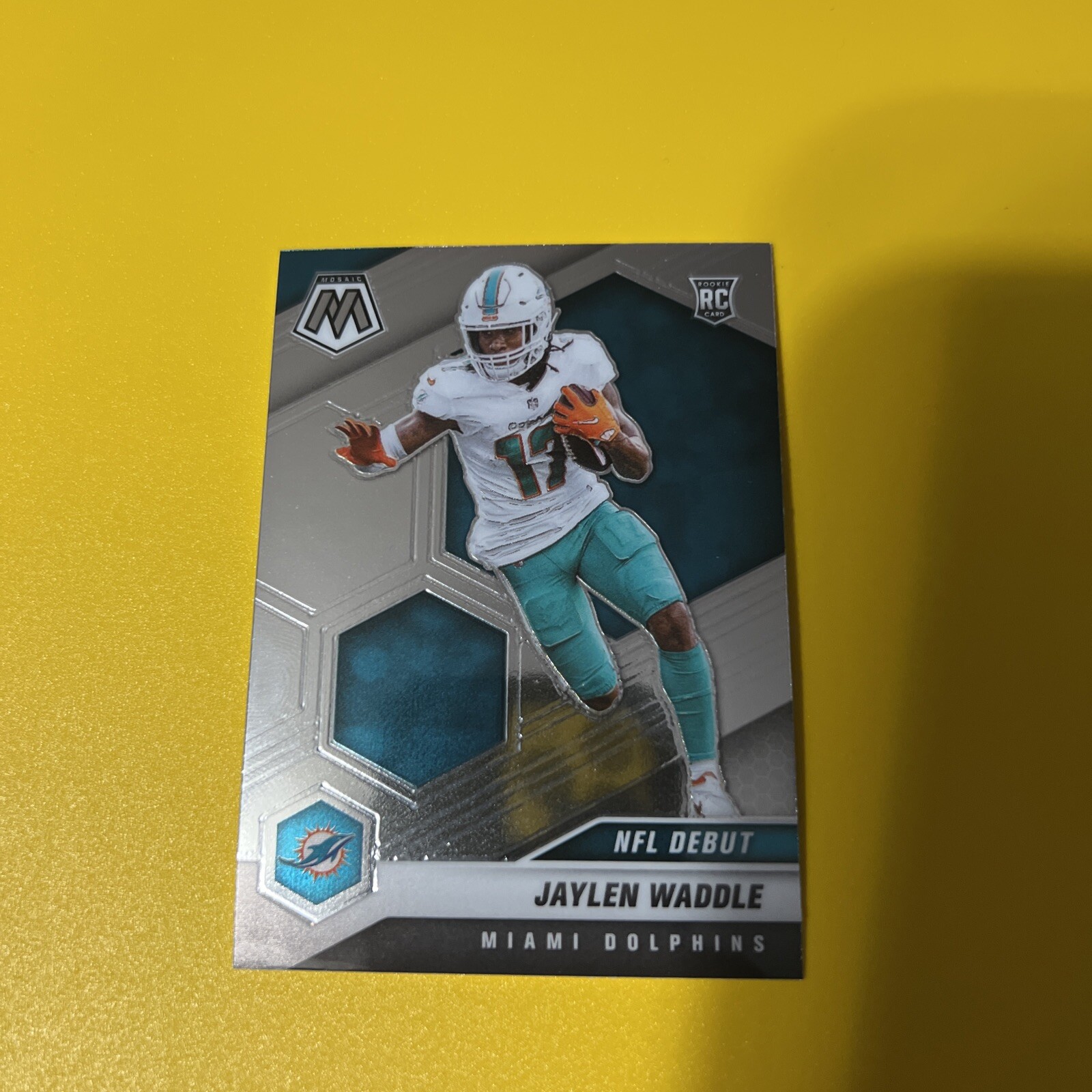Jaylen Waddle 2021 Panini Mosaic NFL Debut Rookie Card RC #248 Miami Dolphins