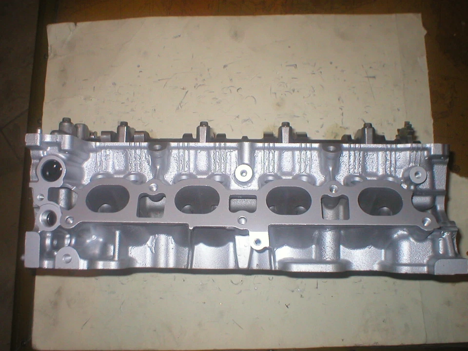 NISSAN VERSA 1.6 HR16DE 2012 TO 2019 DOHC REBUILT CYLINDER HEAD NO CORE REQUIRED Foto 4 de 4