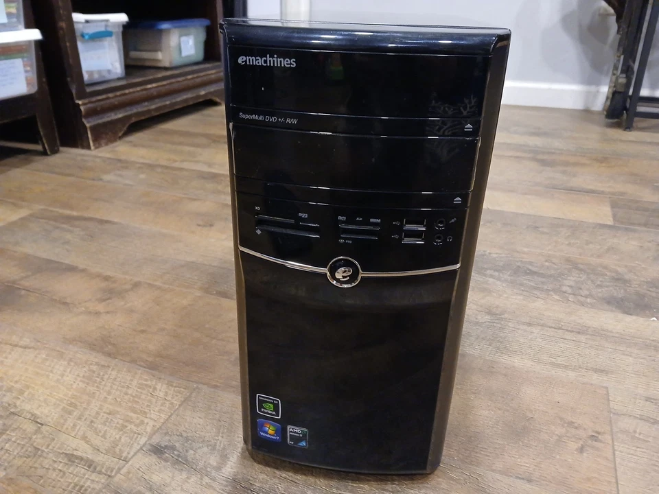 Emachines ET1331G-05W Black Portable Desktop Computer Windows 7 - Image 3 of 4