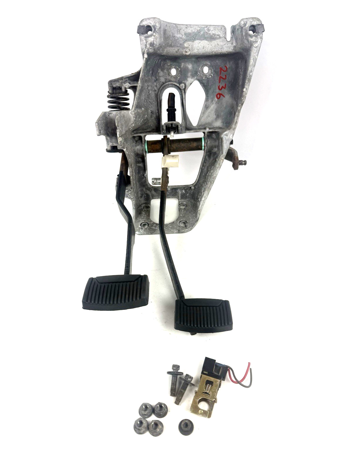 1987-1991 Ford F150 250 350 Bronco Clutch Brake Pedal Assembly OEM F0TA-2L252-CA
