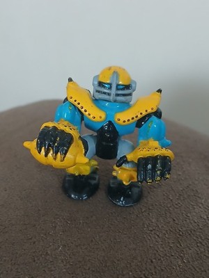 Z-BOTS SERIES 1 ROBOCHAMPS ZENTOR 1990s MICRO MACHINES FIGURE Football Bomb