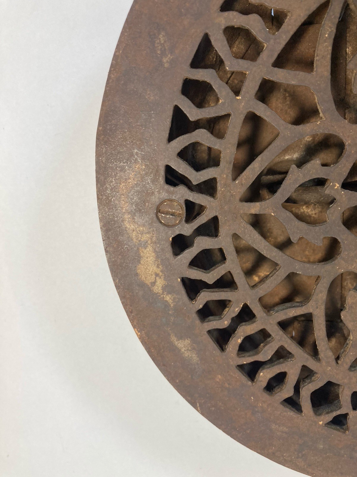 Round Cast Iron Floor Heating Grate With Working Louvers