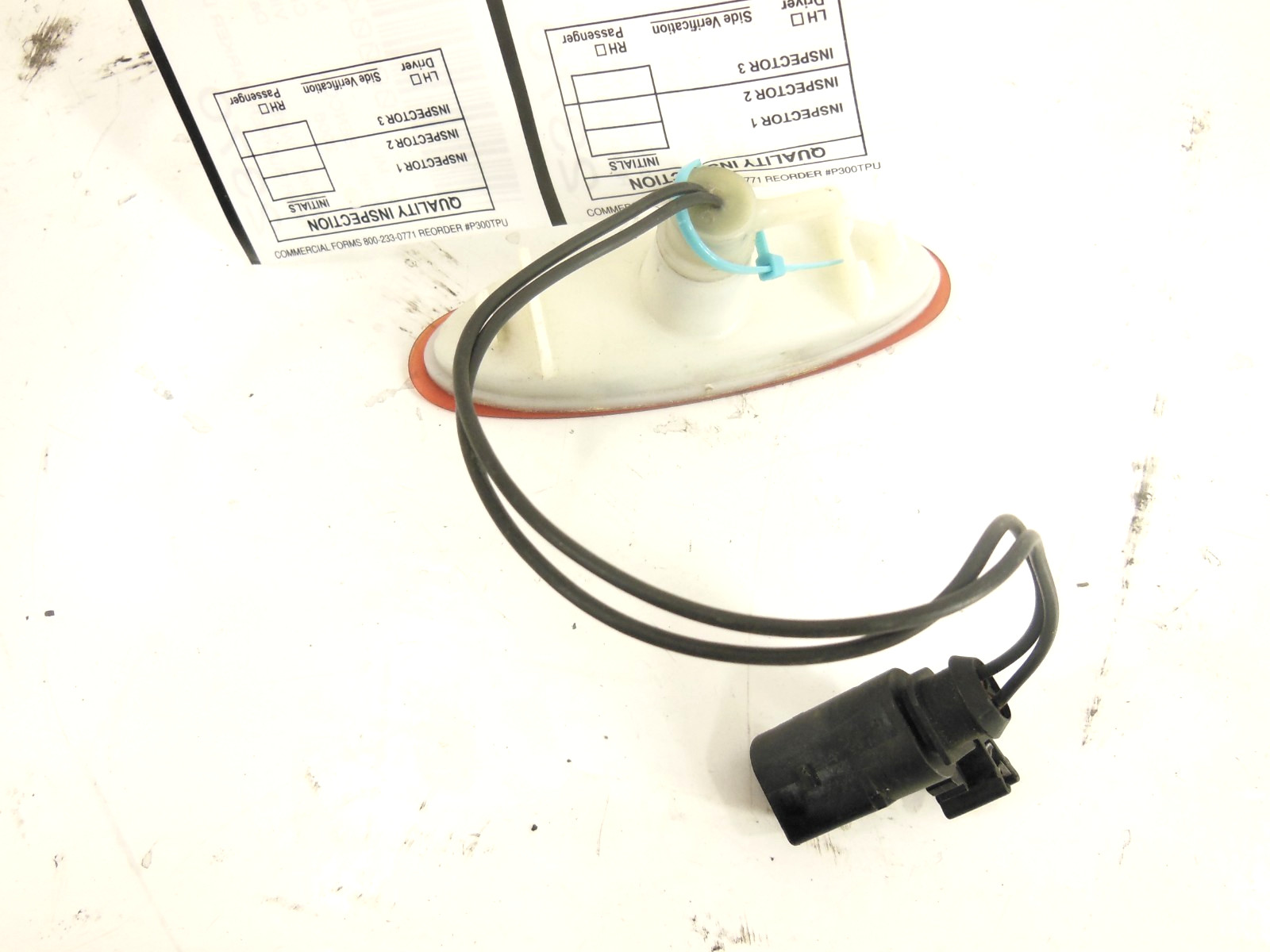 2006 06 Bentley Continental Flying Spur Rear Lower Bumper Marker Light Amber OEM