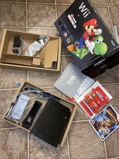 Nintendo Wii Bundle Black Console With Super Mario Game And Box EUC