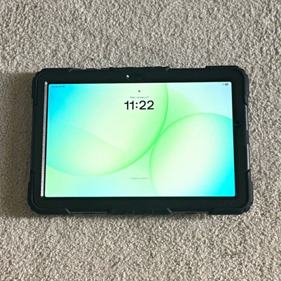 Samsung Galaxy Tab 11in Android Wi Fi+5G 97.1GB Black Tablet w/ Case