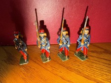 BRITAINS TOY SOLDIERS SET 141   FRENCH INFANTERIE DE LIGNE   LOOK 