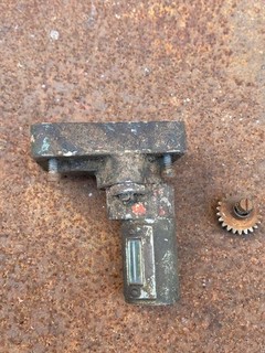 Vintage petrol pump tabulator gallon counter.