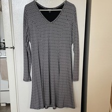 Karen Kane XL Black and White Geometric Long Sleeve Dress