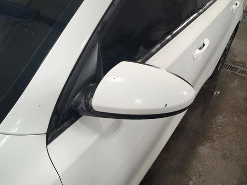 Used Left Door Mirror fits: 2019 Kia Forte power w/o turn signal non-heated Left