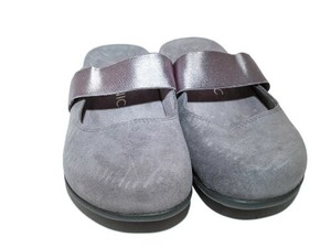 vionic slip on mules