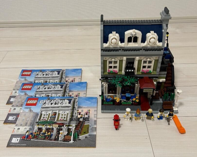 LEGO Creator Parisian Restaurant 10243 Module system 6061193 Town