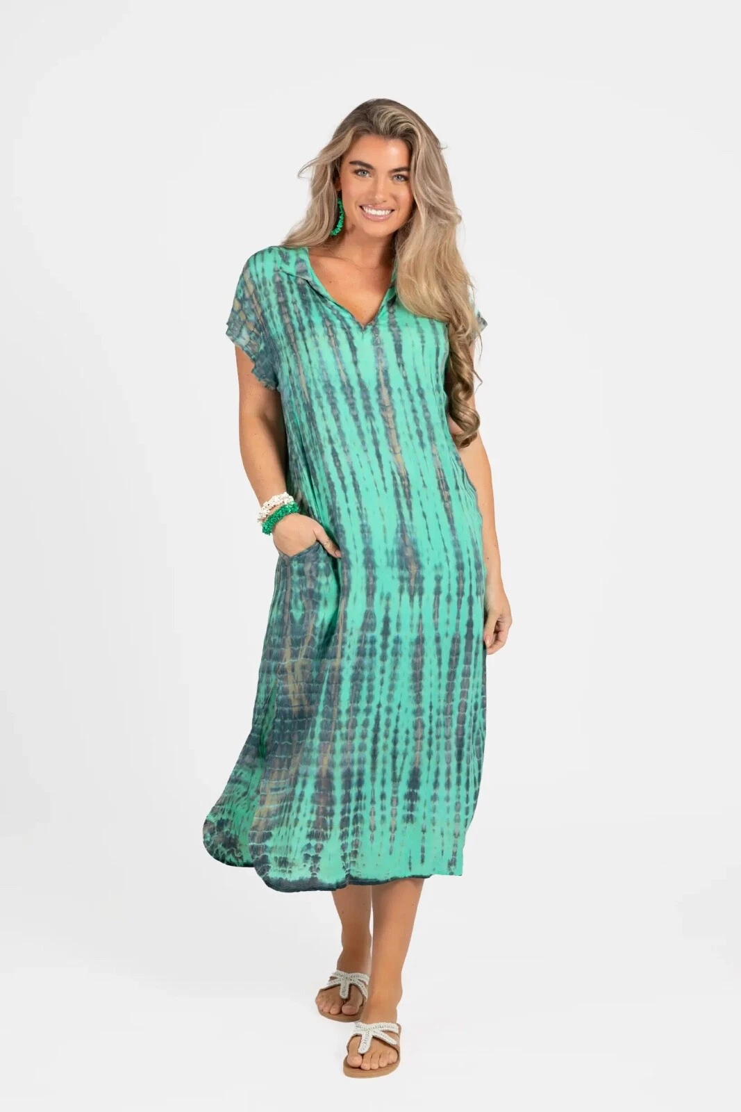 Hand made tie dye long kaftan, Resort wear, Evening dress, Adjustable kaftan
Opens in a new window o