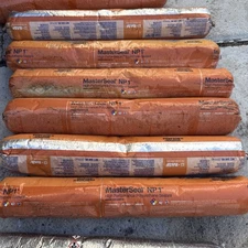 BRAND NEW MASTER SEAL NP1 WHITE 20OZ SAUSAGE *FREE SHIPPING*