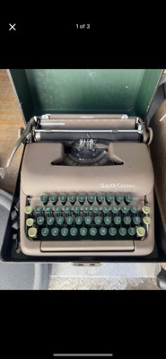 Vintage 1953 Smith-Corona Sterling Floating Shift Typewriter 