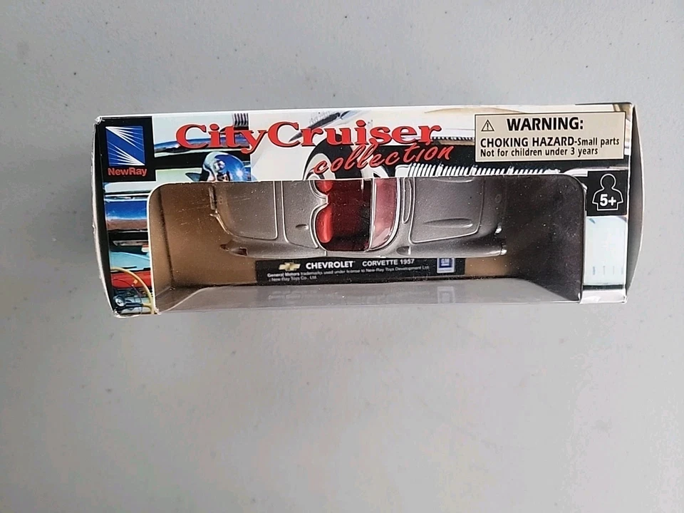New-Ray 1957 Chevrolet Corvette Convertible City Cruiser Collection Diecast 1:43 - Image 2 of 4