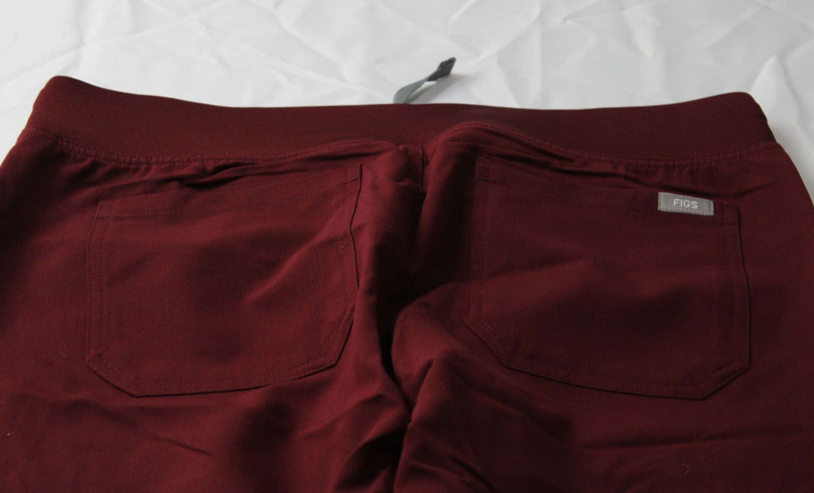 FIGS Women's Livingston Basic Drawstring Scrub Pa… - image 4
