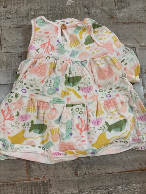 Girls Sterling Baby outfit size 9 months sleeveless w/sea creatures 
