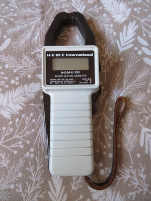 H-E-M-E-100 AC/DC Digitale Stromzange bis 100A, mit AC/DC Auto Detect