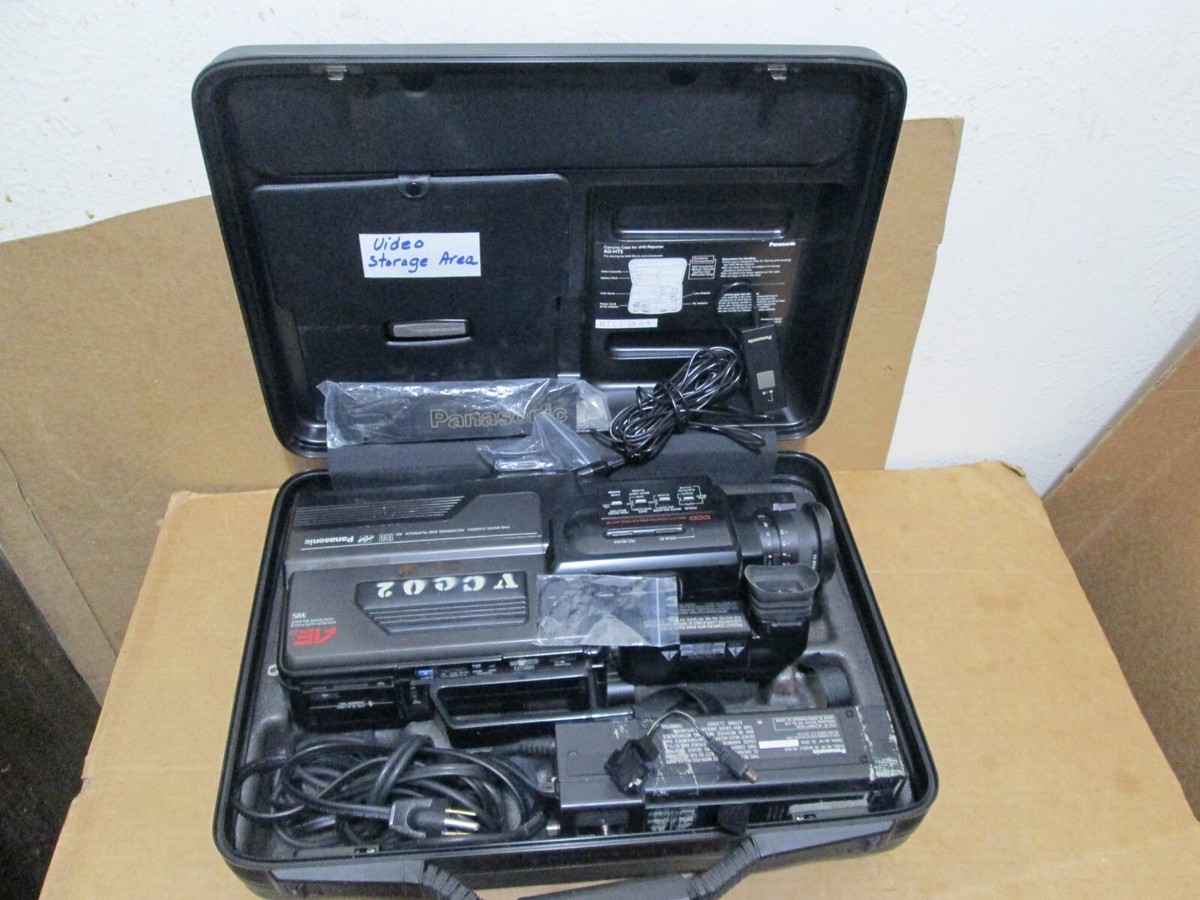 PANASONIC AG-160 PROLINE VHS MOVIE CAMERA RECORDING AND PLAYBACK