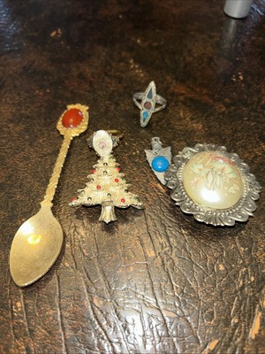 vintage junk drawer lot.. Odds/ends