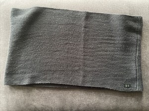 Under Armour Scarf Womens OSFA One Size Fits All Black Knit Infinity Acrylic