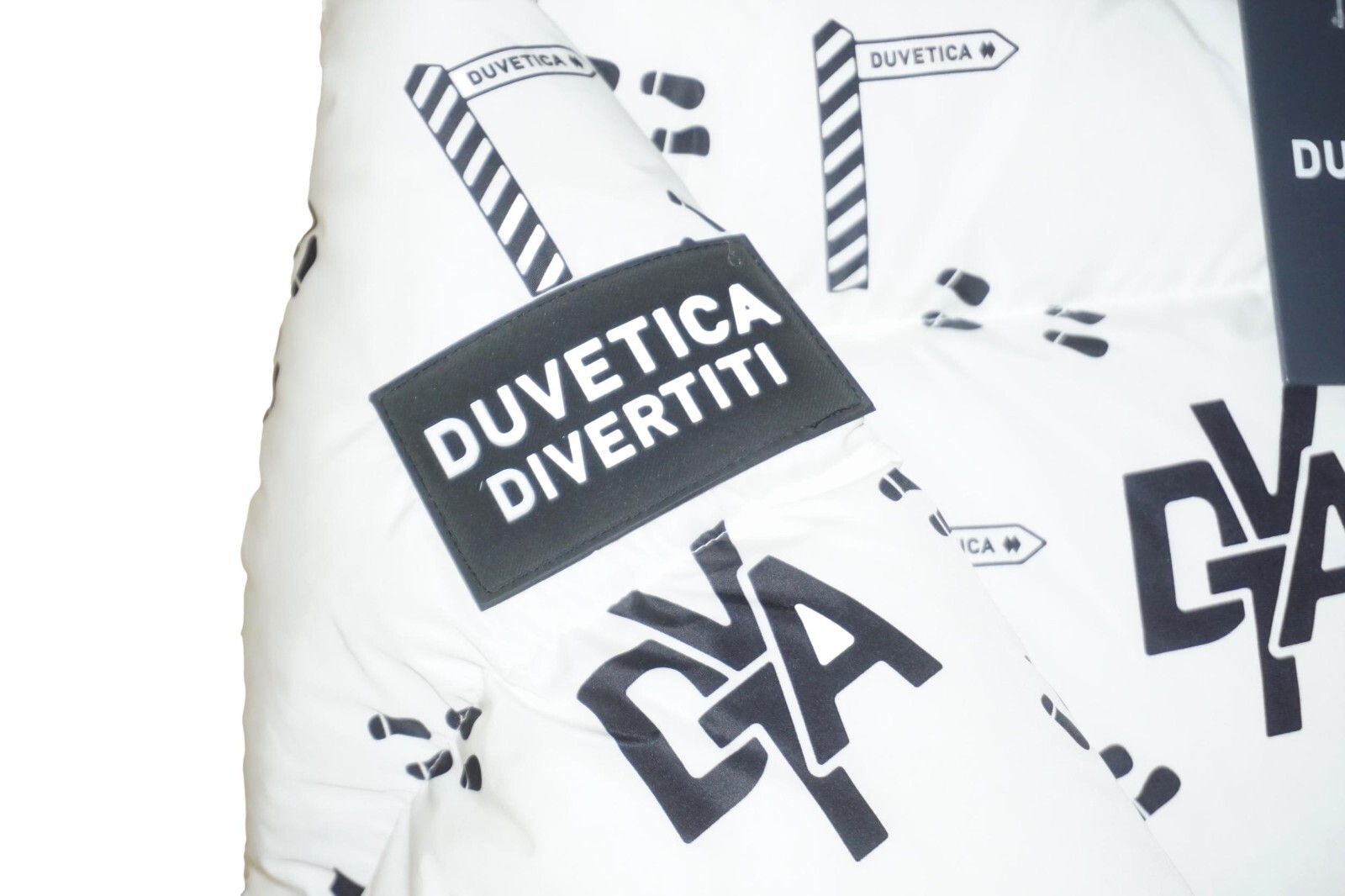 DUVETICA DIMA DOWN JACKET SIZE 50 (L) 100percent AUTHENTIC image 4