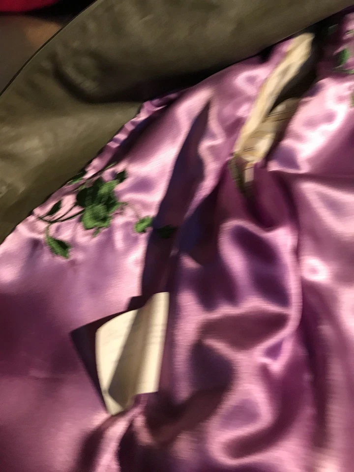 Chaqueta corta de cuero verde cuello Nehru de Paul Smith para dama 42 6 Foto 3 de 4