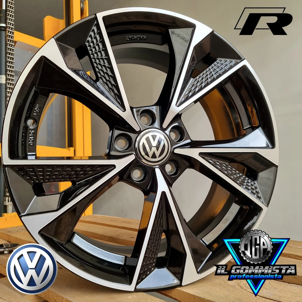 RS5 KIT 4 Cerchi In Lega 17" Compatibili con Volkswagen Golf 5 6 7 8 GTD GTI 1K - Immagine 2 di 4