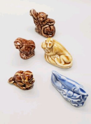 Vtg  Red Rose Tea Wade Whimsies Figurines Lemur, Gorilla, Monkey, Beaver, Fish