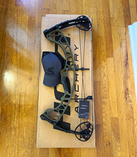 Hoyt Bows