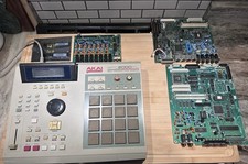 Akai MPC 2000XL FULLY LOADED