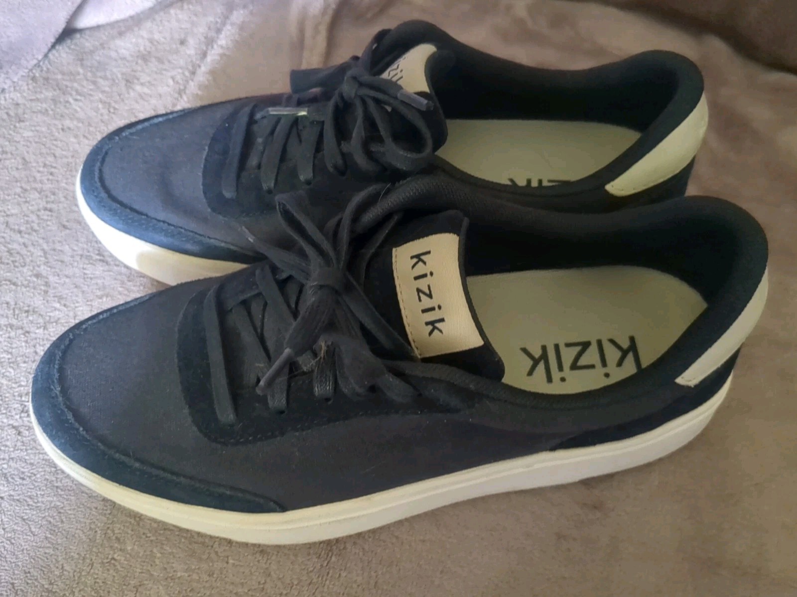 Kizik Blue Unisex Sneakers Men's 6.5 Women's 8 Slip-On Comfort