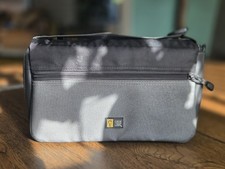 Case Logic 64 CD/DVD Organizer Carrying Case Zipper Storage Black Nylon Canvas