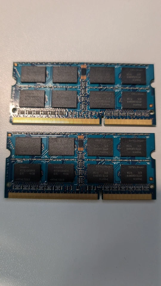 Hynix 4GB (2 x 2GB) HMT125S6AFR8C-G7 204 pin DDR3 1066 PC-8500 - Image 2 of 3