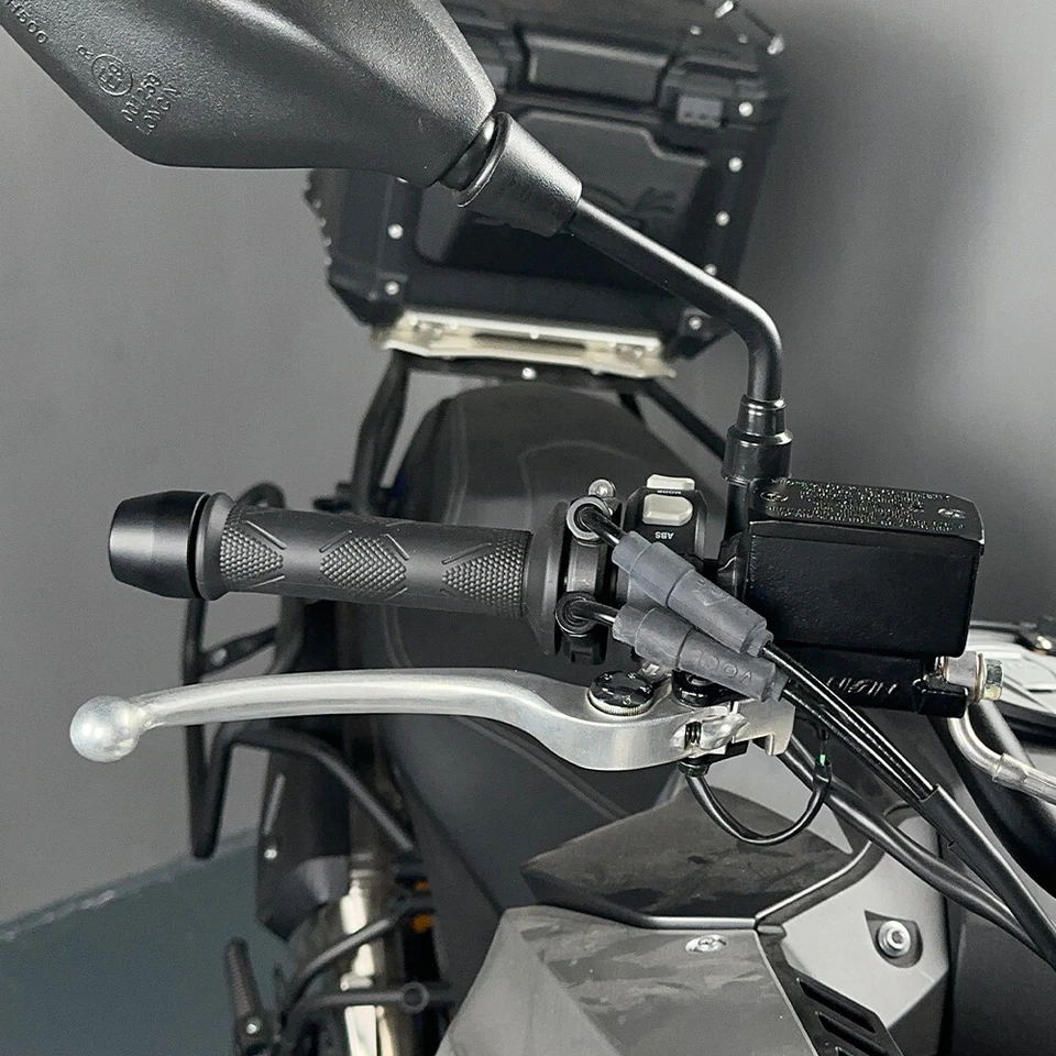 7/8" Front Brake Master Cylinder For SUZUKI Bandit GSF 400 600 650 1200 1250 N/S — 第 2/4 张图片