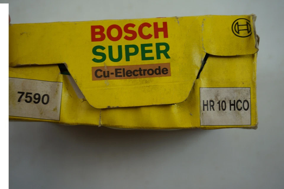 BOSCH HR-10-HCO SPARK PLUGS PACK OF 10 #7590 NOS - Image 2 of 4