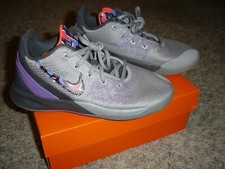 Nike Kyrie Irving Flytrap II 2 grey  bright crimson basketball shoes 5Y in box