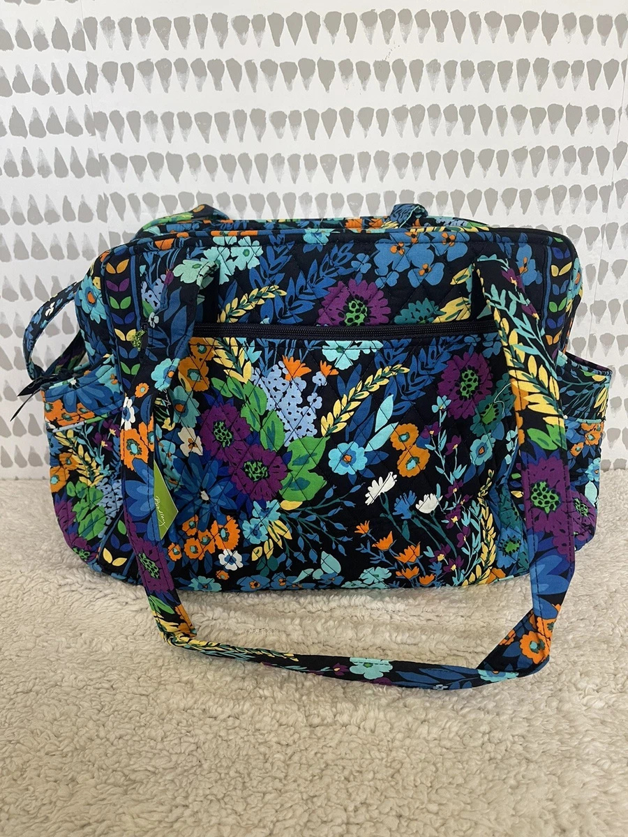 BEAUTIFUL Vera Bradley Make a Change Baby Bag NWT Kuwait