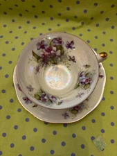Del Mar Japan Lusterware. 24k Gold Trim Hand Painted Cup & Saucer Set VIOLETS