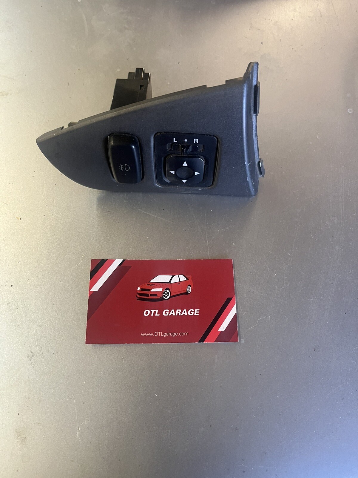 03-06 MITSUBISHI EVO EVOLUTION 8 9 MIRROR CONTROLS & FOG LIGHT SWITCH BUTTON