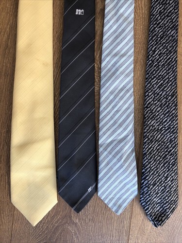 4 Mens Smart Ties - Foto 2 di 3
