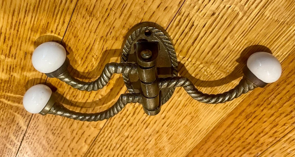 Vintage Brass Porcelain Knob 3 Hooks Wall Mount Towel Hanger Coat Hooks Metal - Image 4 of 4