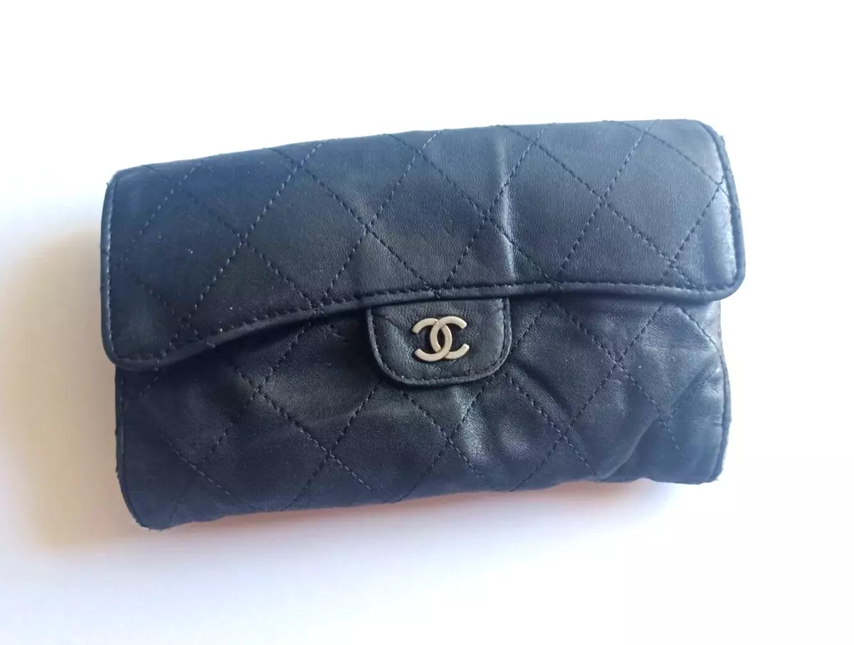 CHANEL Vintage 2.55 Navy Double Flap Small Classic Handbag Lambskin Circa  1989 - Chelsea Vintage Couture