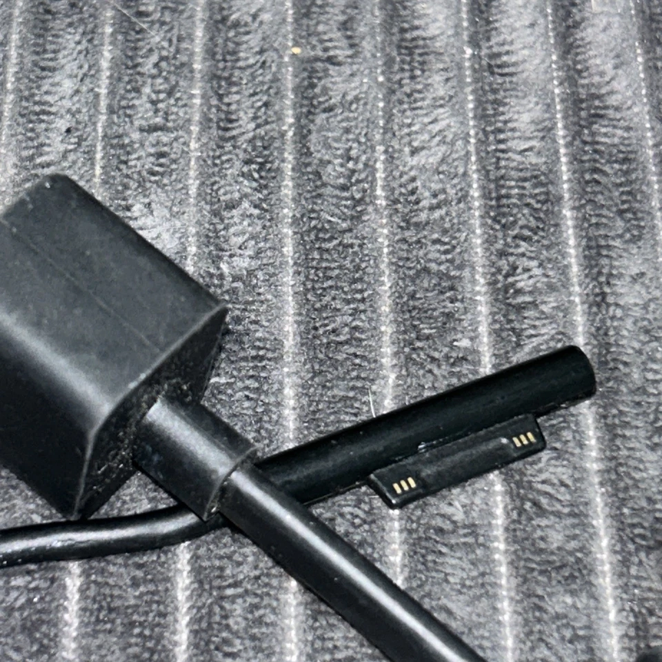 Genuine Microsoft Surface Pro 3/4 Charger Model 1625 12V - 36W OEM - Изображение 4 из 4