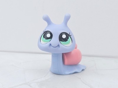 Littlest Pet Shop Authentic LPS #2006 Blue Snail Blind Bag Wave 3 Rare